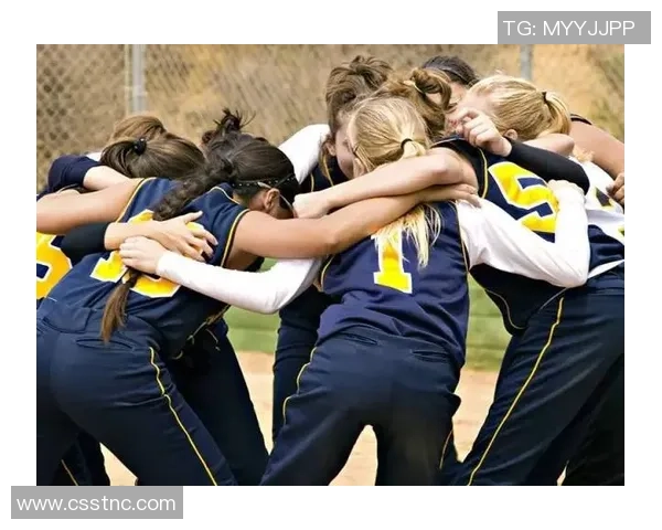 重庆篮球队的耐力之路:从训练到比赛的坚韧与坚持 重庆篮球队的耐力之路:从训练到比赛的坚韧与坚持